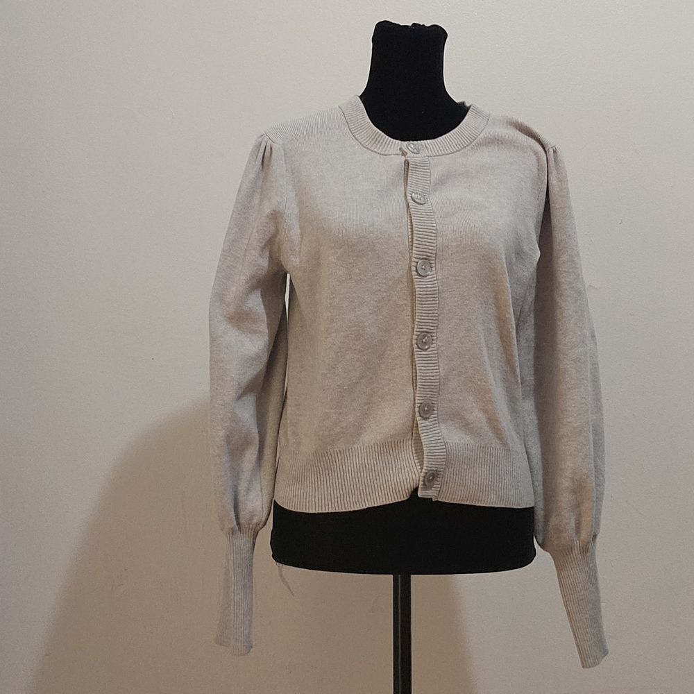 Tahari Light Gray Button-Up Cardigan